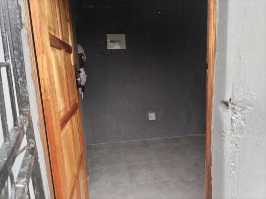 1 Bedroom Property for Sale in Mbekweni Eastern Cape